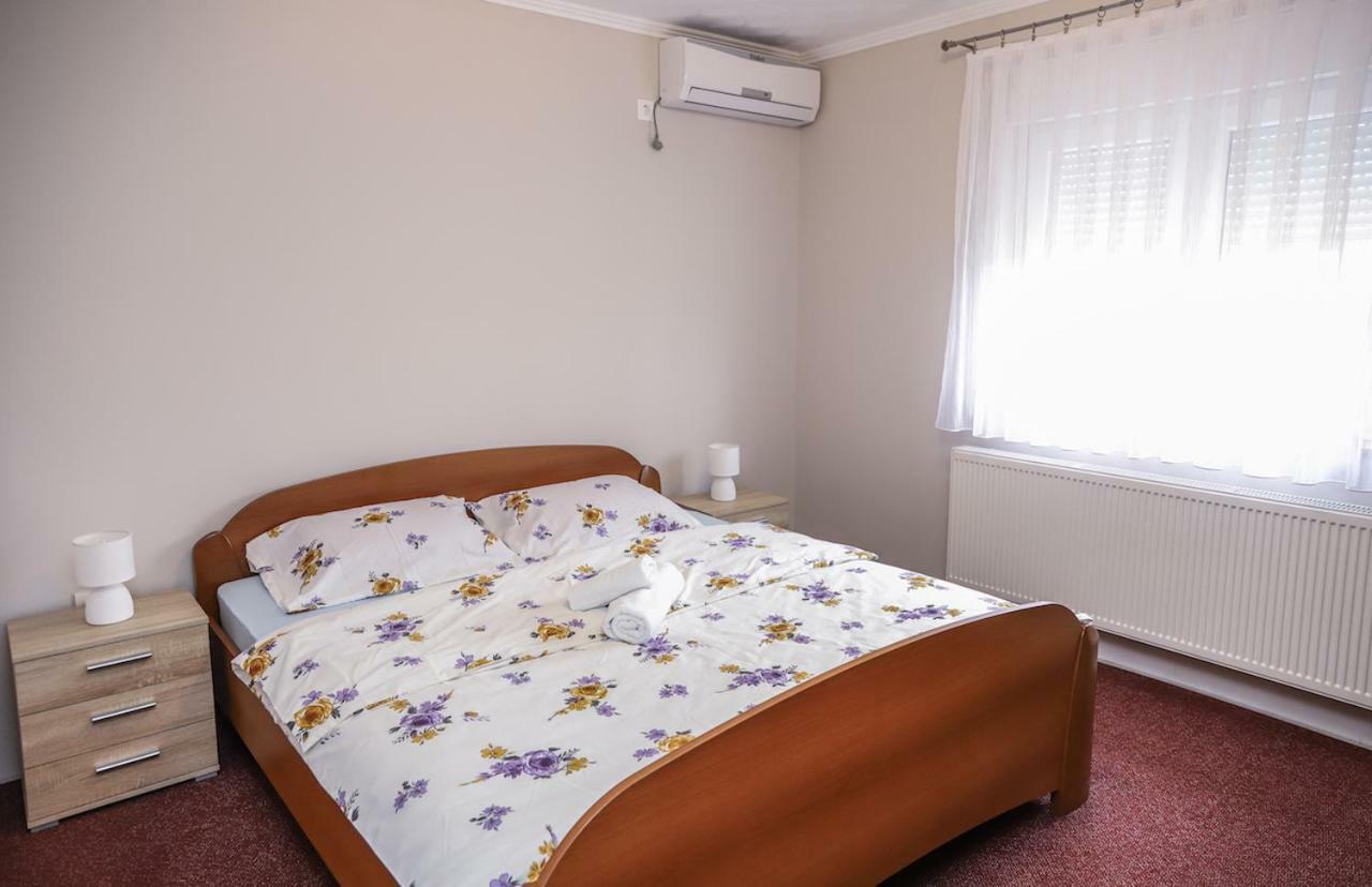 Hotel Zrinski Koprivnica Bagian luar foto