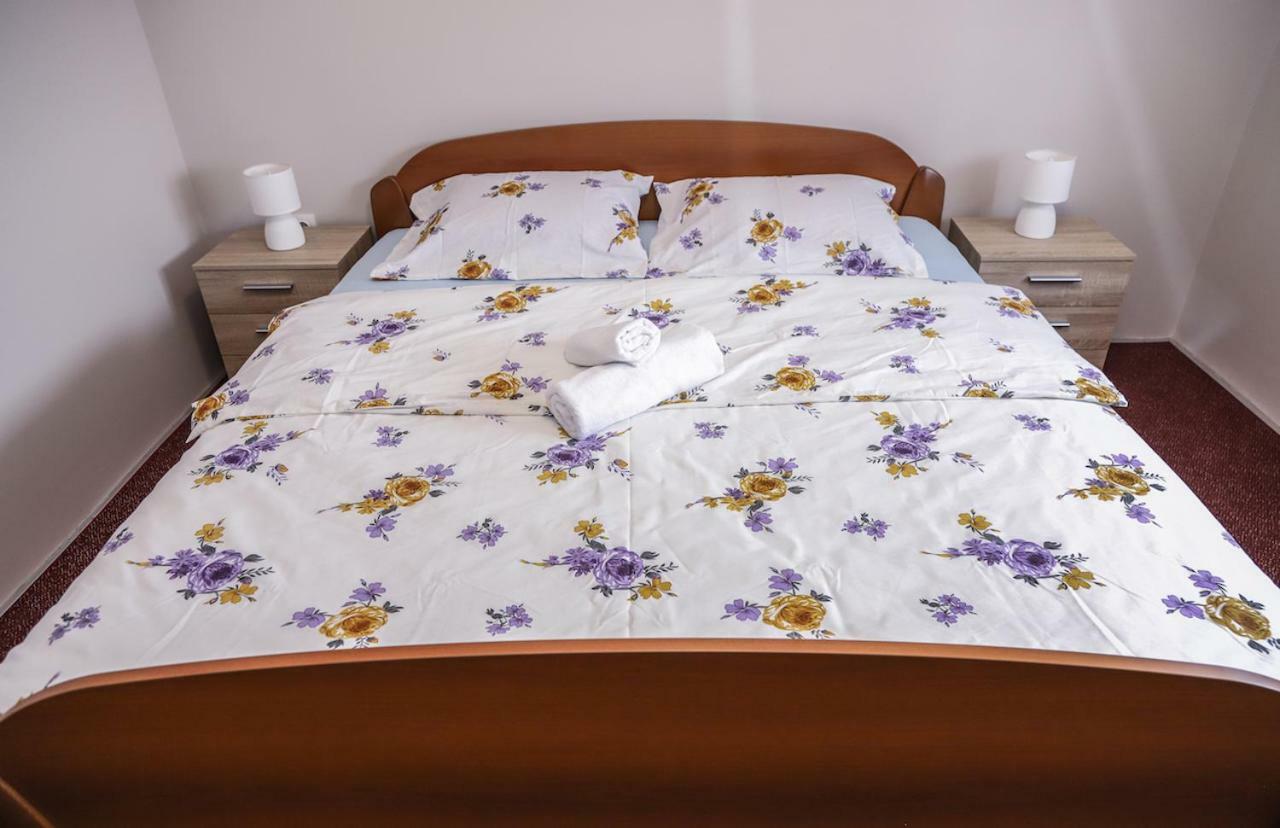 Hotel Zrinski Koprivnica Bagian luar foto