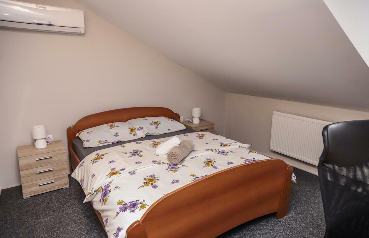 Hotel Zrinski Koprivnica Bagian luar foto