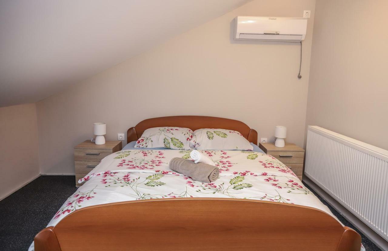 Hotel Zrinski Koprivnica Bagian luar foto