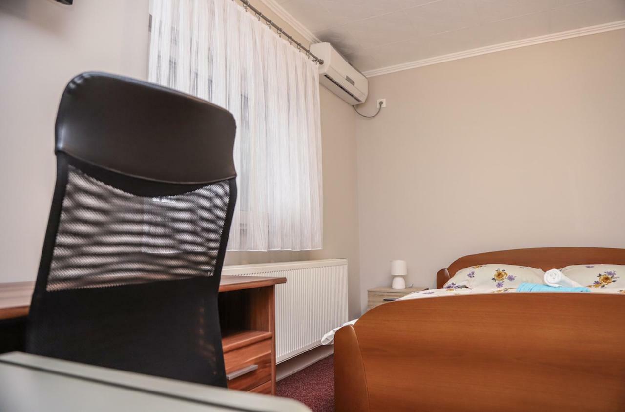 Hotel Zrinski Koprivnica Bagian luar foto