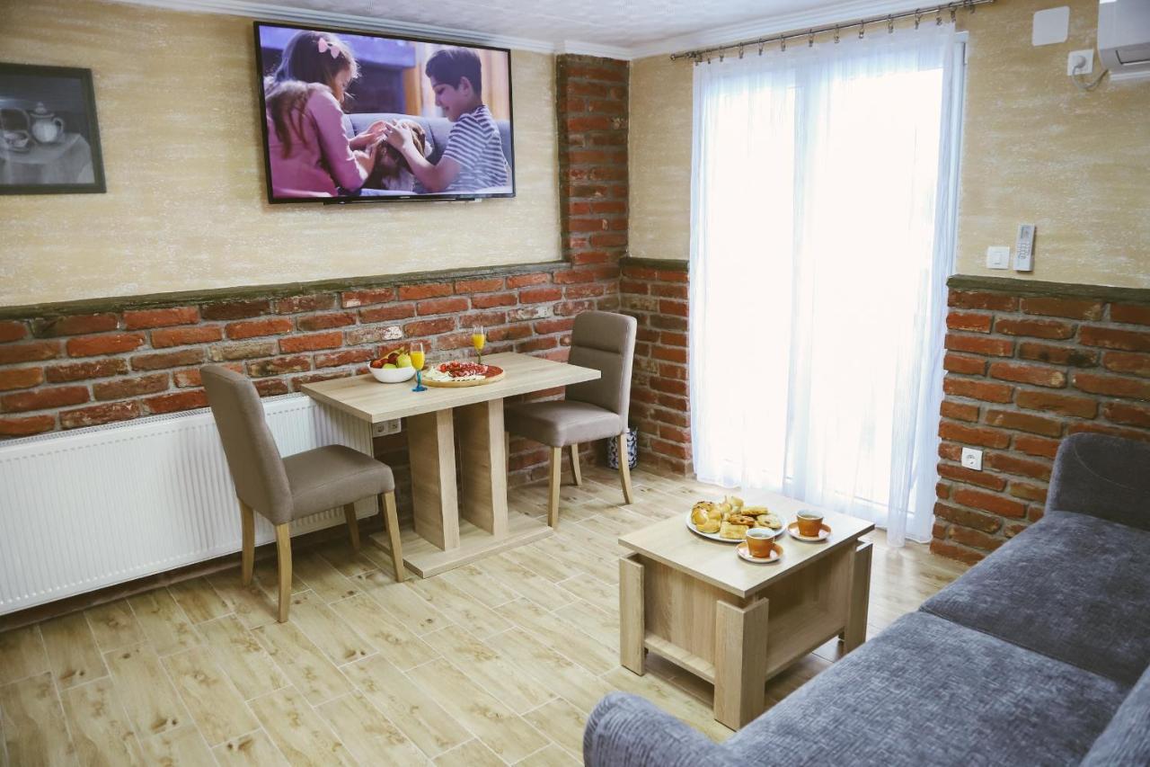 Hotel Zrinski Koprivnica Bagian luar foto